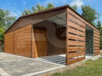 Garaż blaszany 6 x 6 Premium z wiata ażurową 3 x 6 orzech z przodu widok wiaty